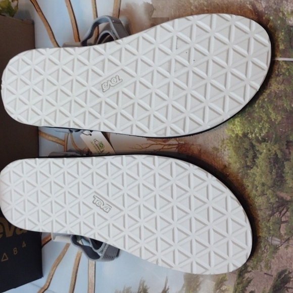 TEVA original universal sandals size 12 - Picture 5 of 8